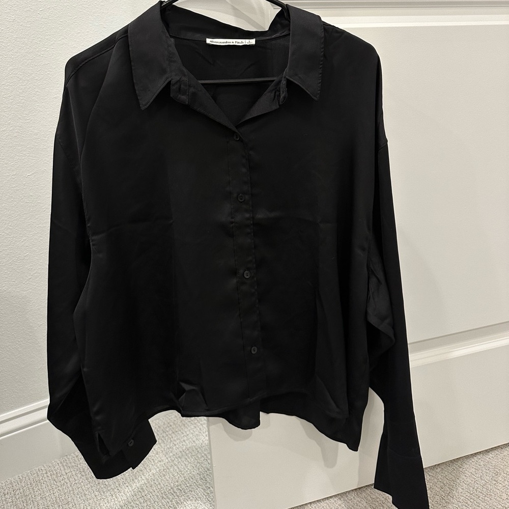 Abercrombie Silk / Satin Long Sleeve Top